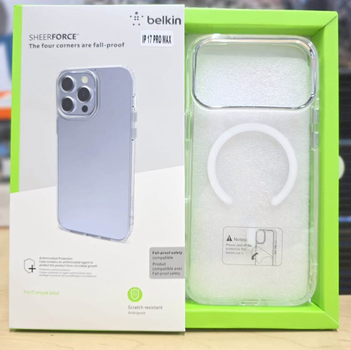 Funda para iPhone 17 Pro Max Belkin SheerForce Transparente con Magsafe
